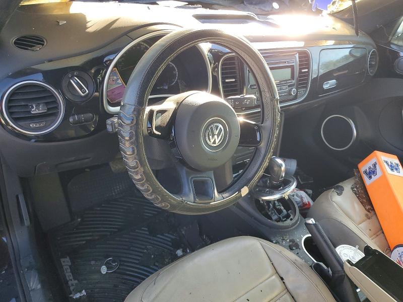 Photo 8 from auction – 2013 VOLKSWAGEN BEETLE with VIN 3VW5P7AT7DM801916