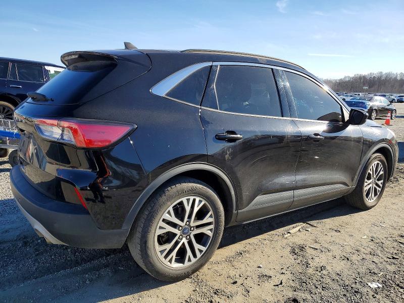 Photo 3 from auction – 2022 FORD ESCAPE SEL with VIN 1FMCU0H67NUA06576