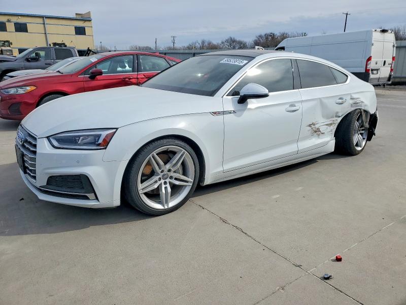 AUDI A5 PREMIUM 2018 with VIN WAUENCF57JA085424 - Photo from auction