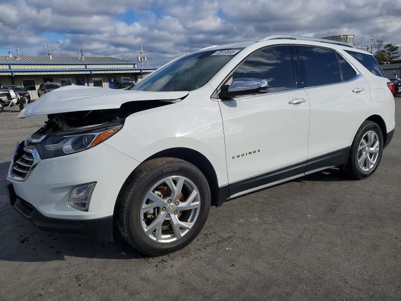 CHEVROLET EQUINOX 2018 with VIN 2GNAXVEV2J6324150 - Photo from auction