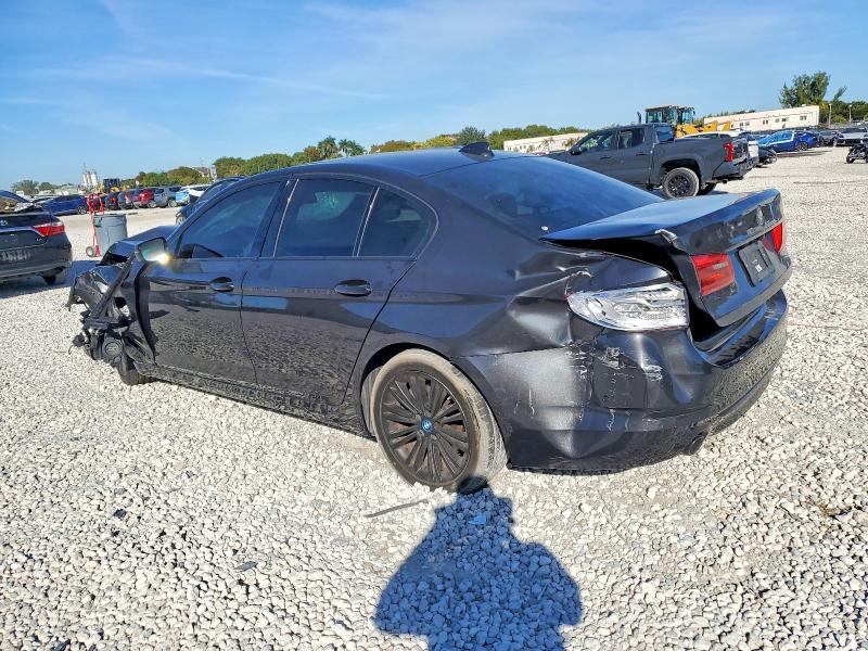 Photo 2 from auction – 2018 BMW 530E with VIN WBAJA9C57JB032654