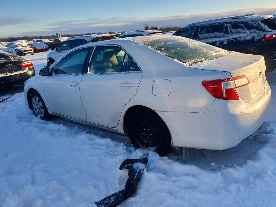 Photo 2 from auction – 2013 TOYOTA CAMRY with VIN 4T1BF1FKXDU299366
