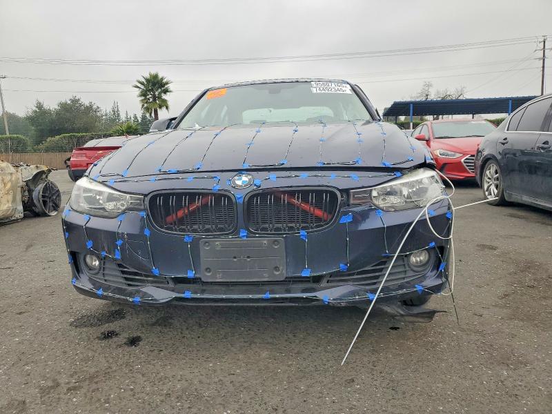 Photo 5 from auction – 2015 BMW 328 with VIN WBA3C1C57FP852277