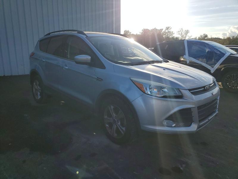 Photo 4 from auction – 2014 FORD ESCAPE SE with VIN 1FMCU0GX7EUB12584