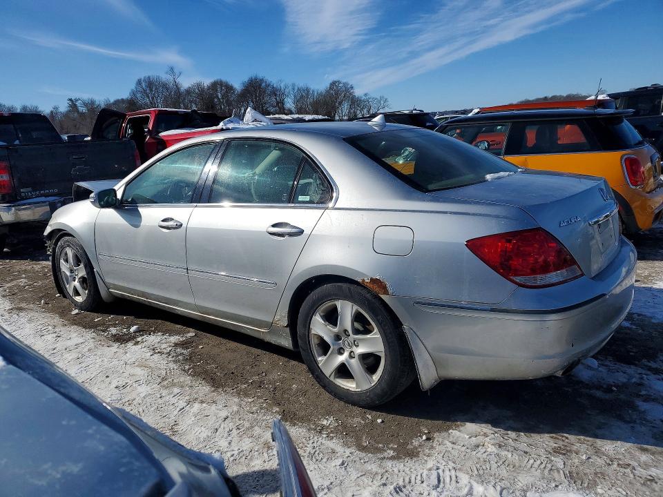 Photo 2 from auction – 2007 ACURA RL with VIN JH4KB16577C004307