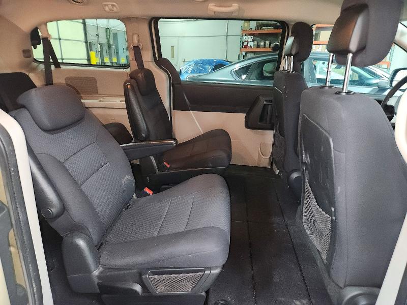 Photo 11 from auction – 2010 DODGE GRAND CARAVAN with VIN 2D4RN4DE3AR425874