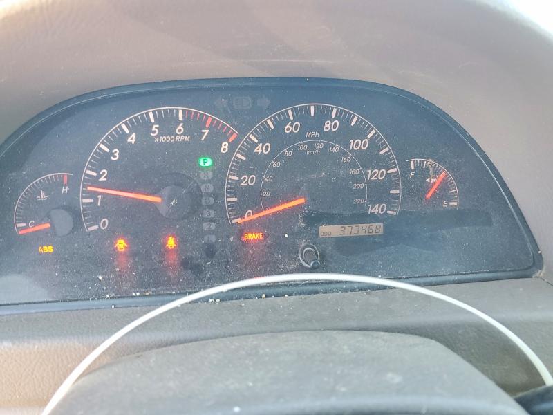 Photo 9 from auction – 2005 TOYOTA CAMRY LE with VIN 4T1BE30K05U045934