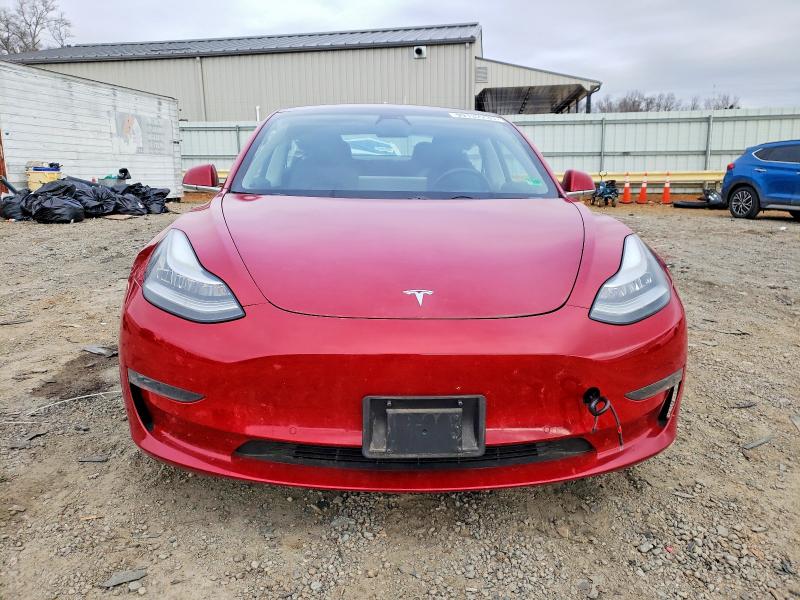 Zdjęcie 5 z aukcji – 2018 TESLA MODEL 3 z VIN 5YJ3E1EB1JF065408