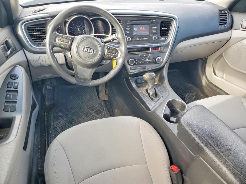 Photo 8 from auction – 2015 KIA OPTIMA LX with VIN KNAGM4A70F5658562