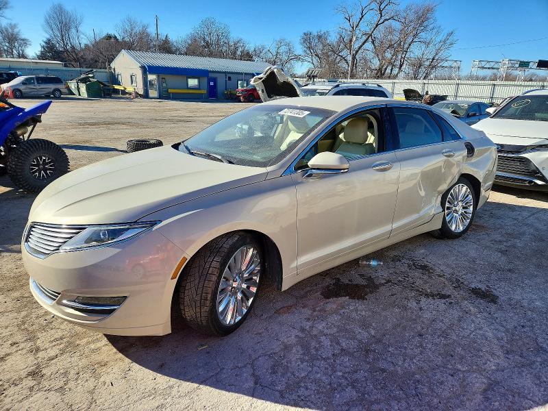 Снимка 1 от търг – 2015 LINCOLN TOWNHOUSE MKZ с VIN 3LN6L2GK3FR617935