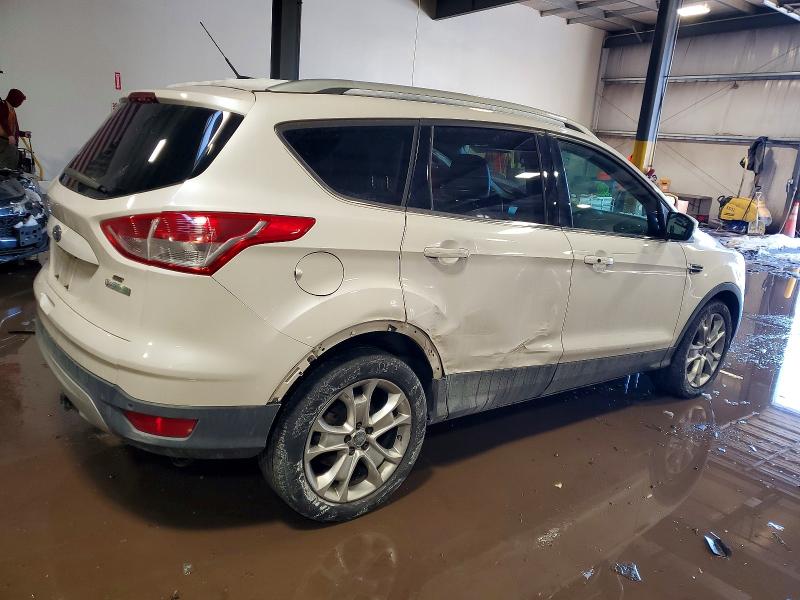 Photo 3 from auction – 2014 FORD ESCAPE TIT with VIN 1FMCU9J90EUD13371