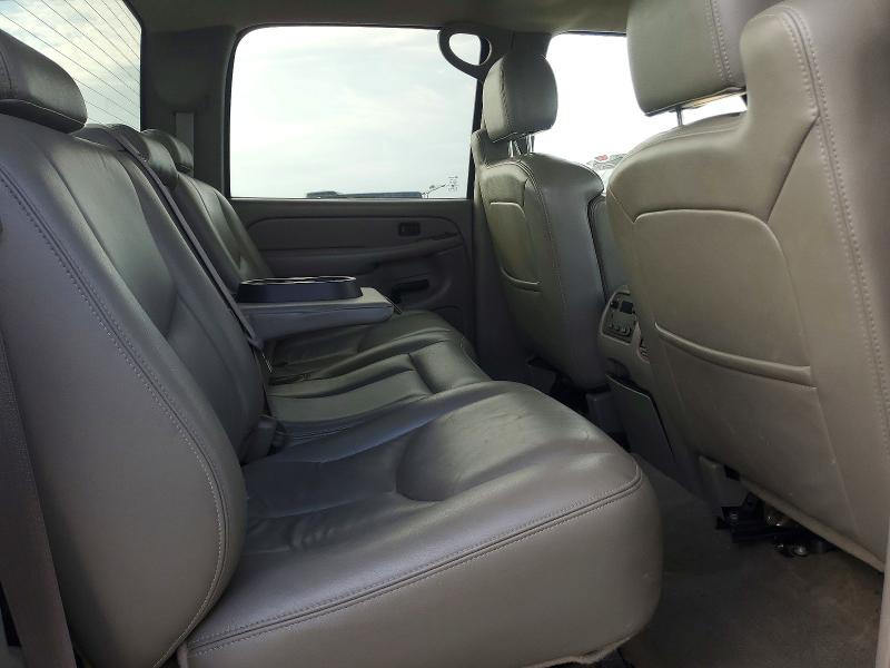 Photo 10 from auction – 2005 CHEVROLET SILVERADO with VIN 2GCEK13T351216836