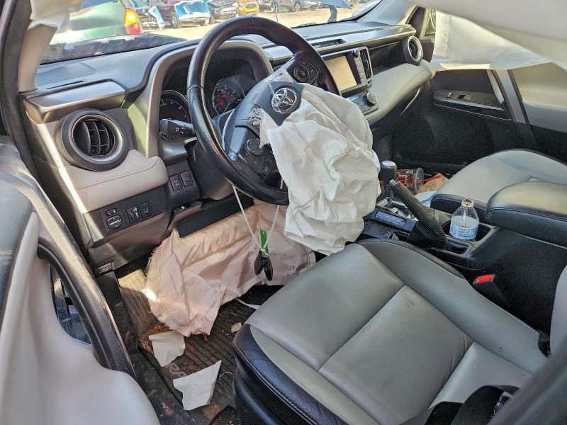 Photo 8 from auction – 2018 TOYOTA RAV4 LIMIT with VIN JTMDFREV4JJ239250