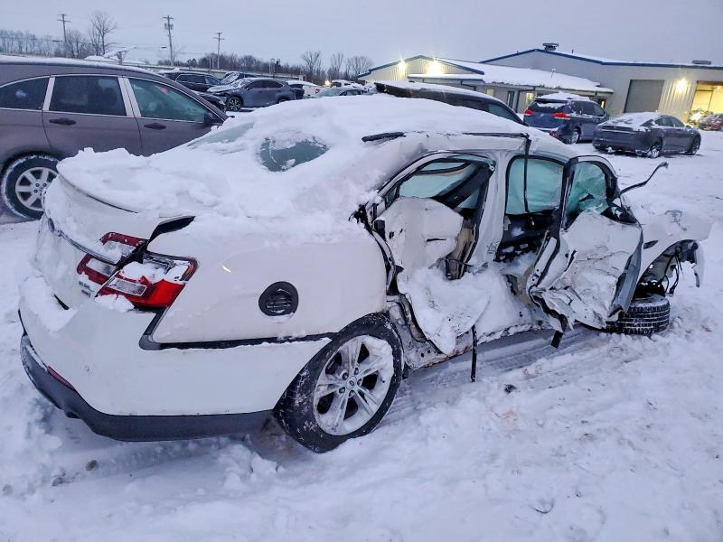 صورة رقم 3 من المزاد - 2015 FORD TAURUS مع VIN 1FAHP2H89FG201986