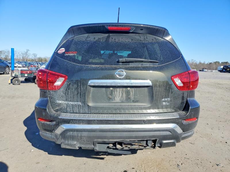 Photo 6 from auction – 2017 NISSAN PATHFINDER with VIN 5N1DR2MM2HC631421