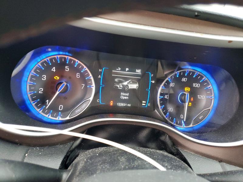 Photo 9 from auction – 2017 CHRYSLER PACIFICA with VIN 2C4RC1BG4HR634945
