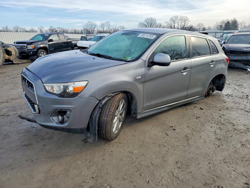 صورة رقم 1 من المزاد - 2015 MITSUBISHI OUTLANDER مع VIN 4A4AR3AU8FE052543