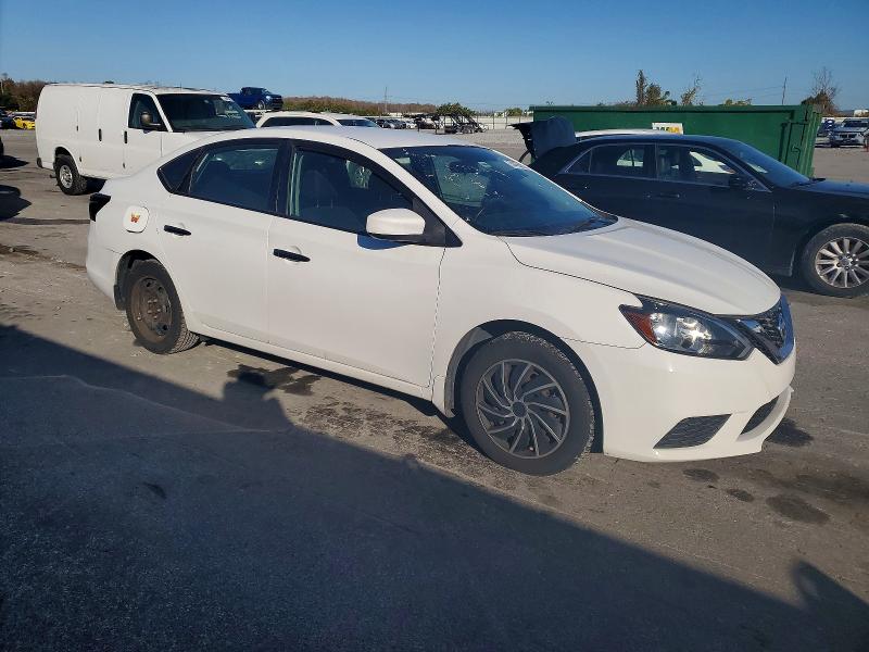 Photo 4 from auction – 2019 NISSAN SENTRA S with VIN 3N1AB7AP7KY215521