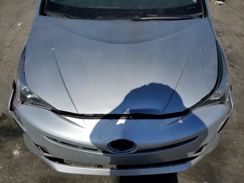 Photo 11 from auction – 2018 TOYOTA PRIUS with VIN JTDKBRFU5J3589340