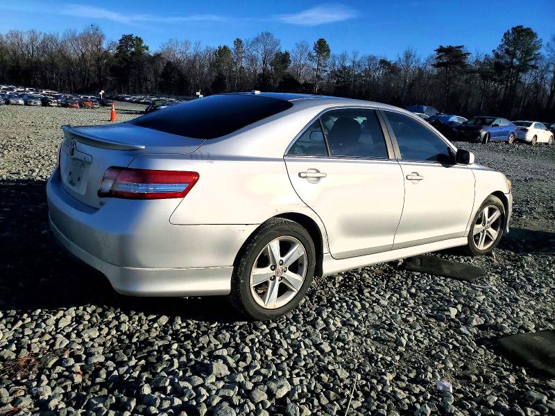 Photo 3 from auction – 2011 TOYOTA CAMRY BASE with VIN 4T1BF3EK3BU613787