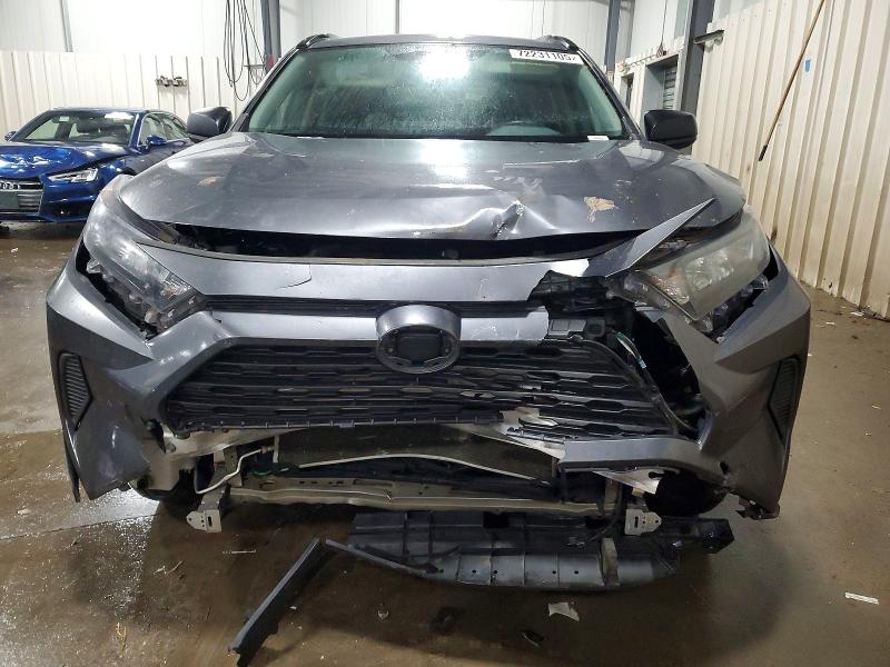 Photo 5 from auction – 2021 TOYOTA RAV4 LE with VIN 2T3F1RFV5MW227801