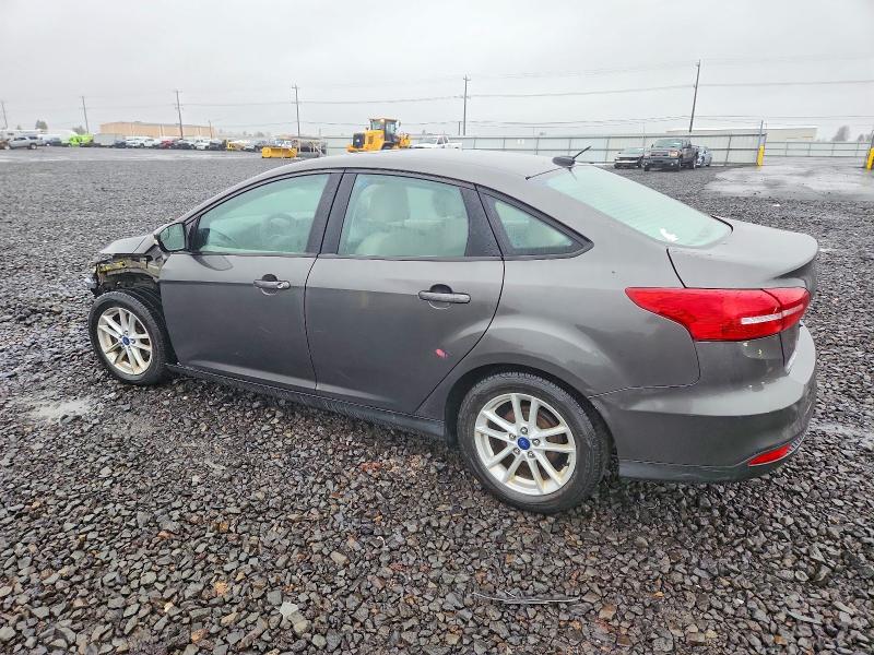 Photo 2 from auction – 2015 FORD FOCUS SE with VIN 1FADP3F29FL316954