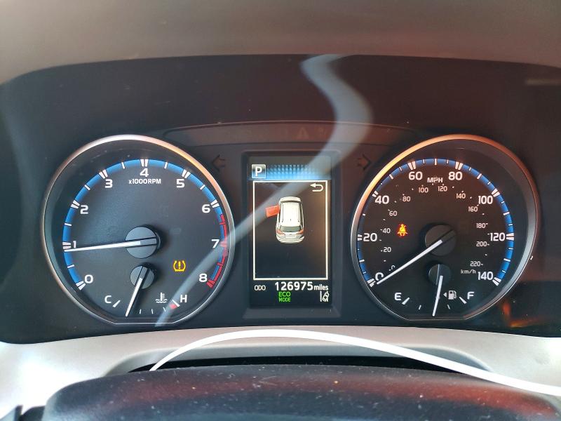 Photo 9 from auction – 2017 TOYOTA RAV4 LE with VIN 2T3BFREV2HW569021
