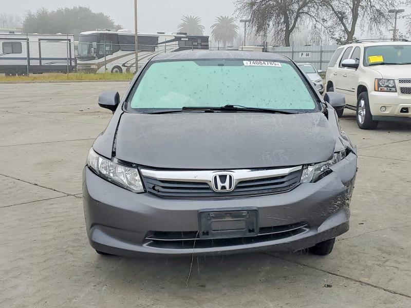 Photo 5 from auction – 2012 HONDA CIVIC with VIN 2HGFB2F54CH584357
