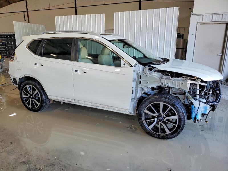 Photo 4 from auction – 2019 NISSAN ROGUE S with VIN 5N1AT2MT4KC704212