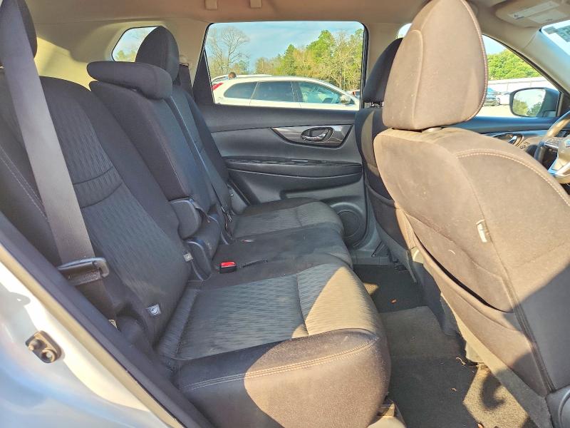 Photo 11 from auction – 2017 NISSAN ROGUE with VIN 5N1AT2MT9HC837041