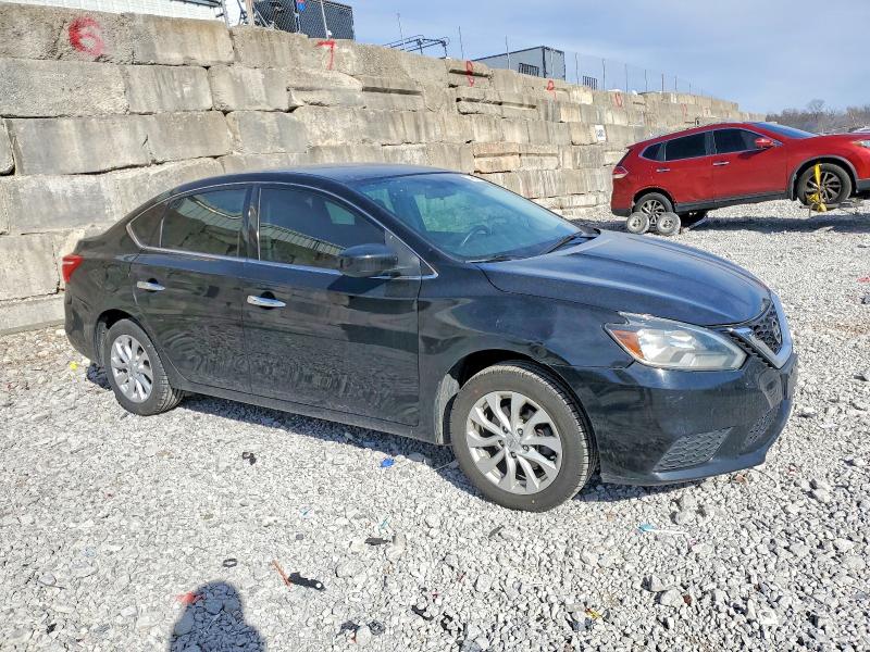 Photo 4 from auction – 2018 NISSAN SENTRA S with VIN 3N1AB7AP3JL623977
