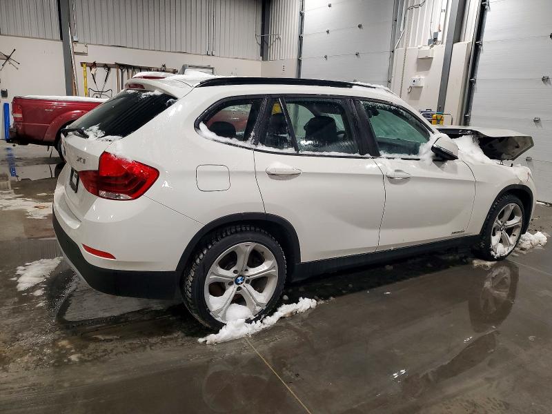 Photo 3 from auction – 2015 BMW X1 with VIN WBAVM5C55FVV95340