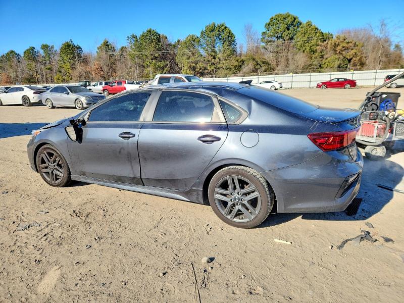 Photo 2 from auction – 2021 KIA FORTE with VIN 3KPF34AD0ME280171