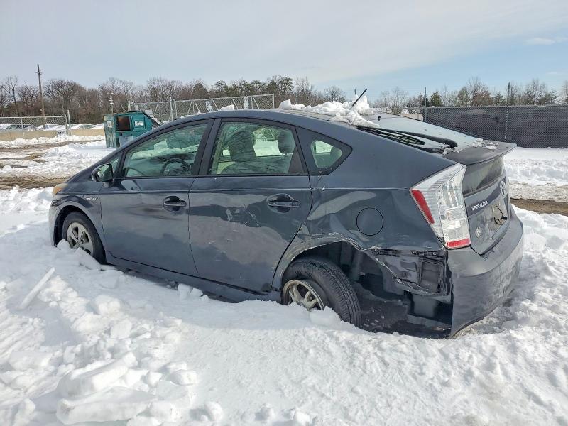 Photo 2 from auction – 2011 TOYOTA PRIUS with VIN JTDKN3DU3B5349555