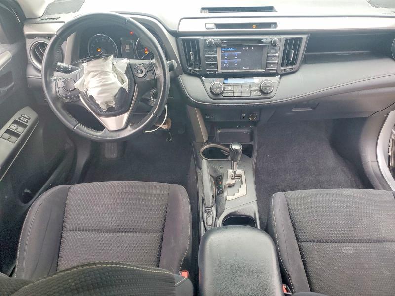 Photo 8 from auction – 2016 TOYOTA RAV4 with VIN 2T3WFREV6GW247479