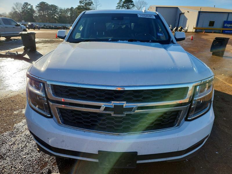 Photo 5 from auction – 2017 CHEVROLET TAHOE with VIN 1GNSCBKC6HR190095