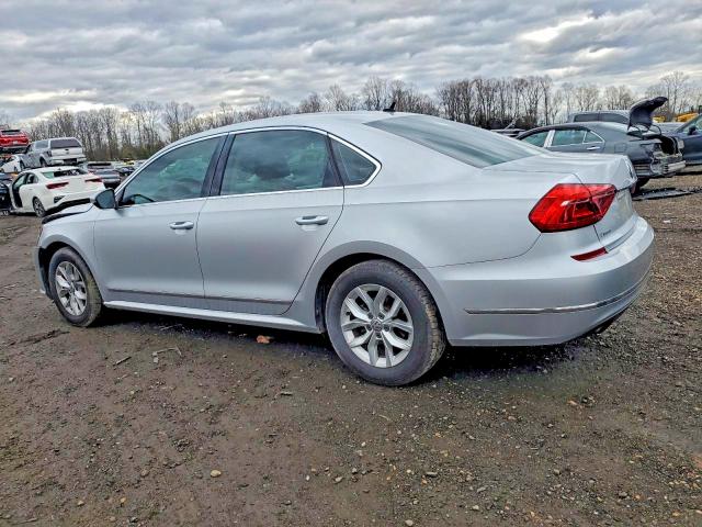 Photo 2 from auction – 2016 VOLKSWAGEN PASSAT with VIN 1VWAT7A34GC043808