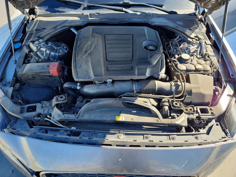 صورة رقم 11 من المزاد - 2020 JAGUAR XE مع VIN SAJAE4FX6LCP62397