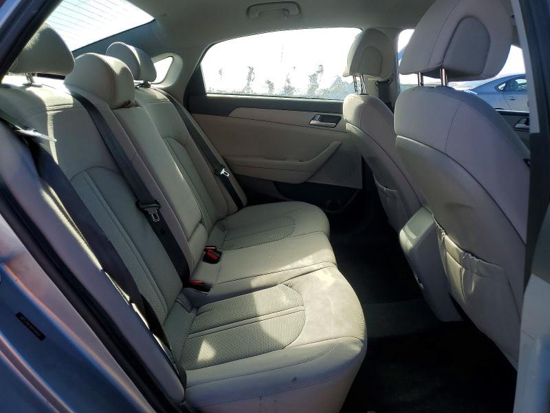 Photo 10 from auction – 2017 HYUNDAI SONATA SE with VIN 5NPE24AF4HH581852