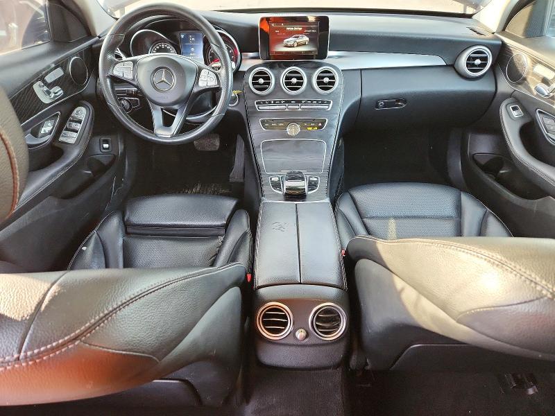 Photo 8 from auction – 2016 MERCEDES-BENZ C 300 4MAT with VIN 55SWF4KB2GU163693