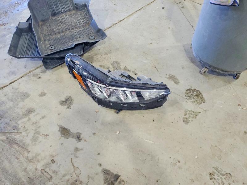 Photo 13 from auction – 2023 FORD ESCAPE ACT with VIN 1FMCU0GZ9PUA76403