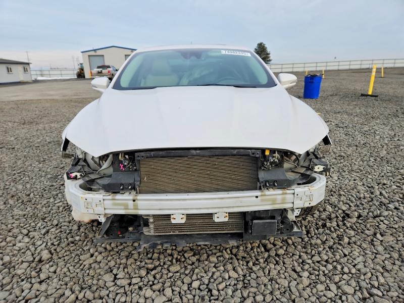 Photo 5 from auction – 2017 FORD FUSION with VIN 3FA6P0RU1HR119995