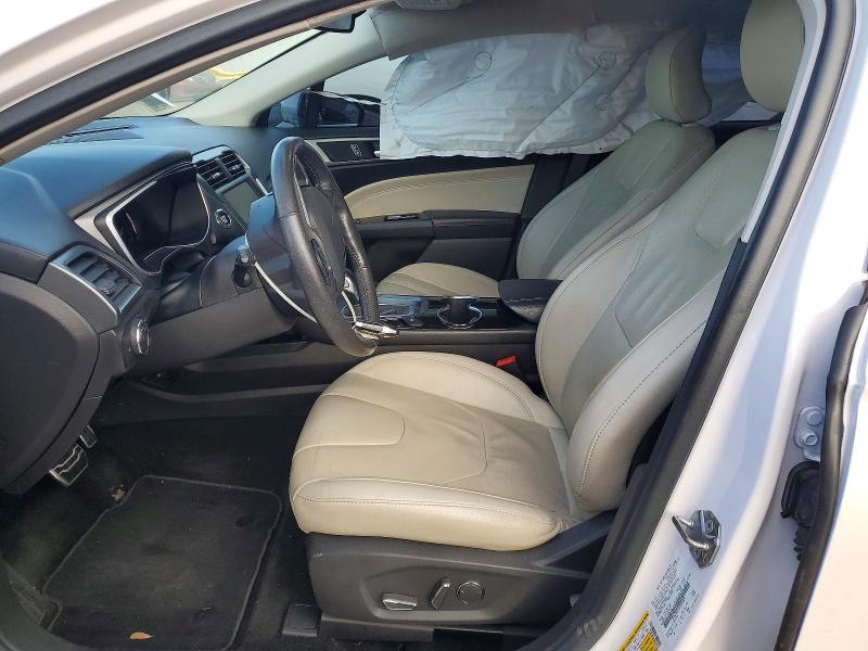 Photo 7 from auction – 2016 FORD FUSION with VIN 3FA6P0SU4GR305071