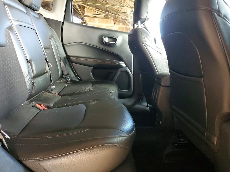 Photo 11 from auction – 2018 JEEP COMPASS with VIN 3C4NJCBB4JT267990