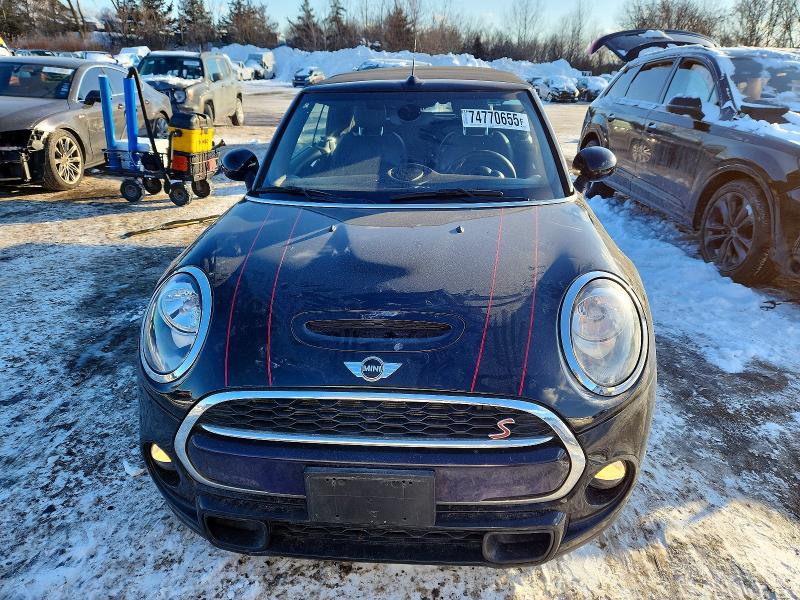 Photo 5 from auction – 2017 MINI COOPER with VIN WMWWG9C30H3C81176