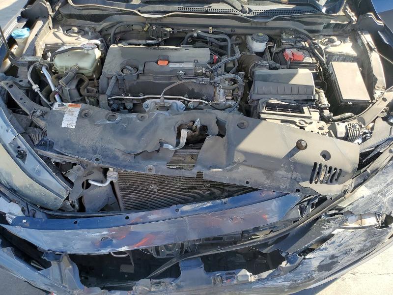 Photo 11 from auction – 2020 HONDA CIVIC LX with VIN 19XFC2F62LE024398