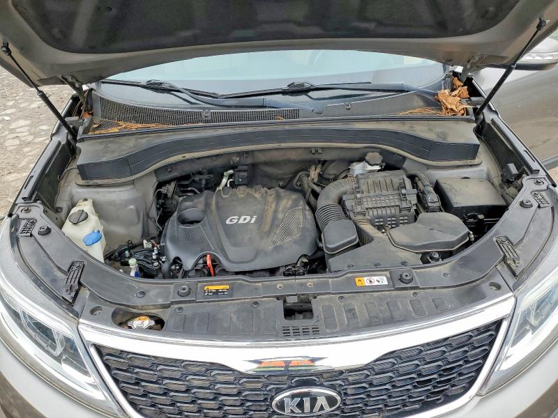 Photo 12 from auction – 2014 KIA SORENTO LX with VIN 5XYKT4A61EG542185