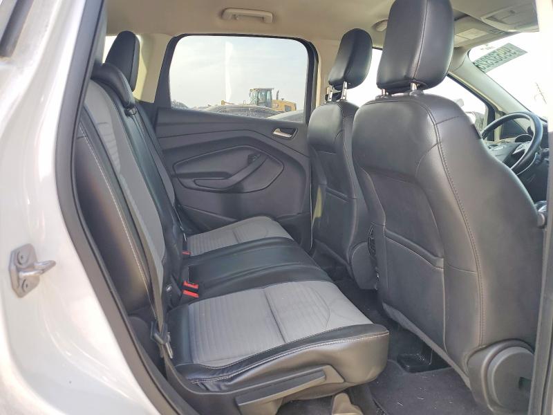 Photo 11 from auction – 2019 FORD ESCAPE with VIN 1FMCU0GDXKUB00771