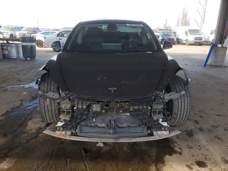 Photo 5 from auction – 2019 TESLA MODEL 3 with VIN 5YJ3E1EB0KF433787