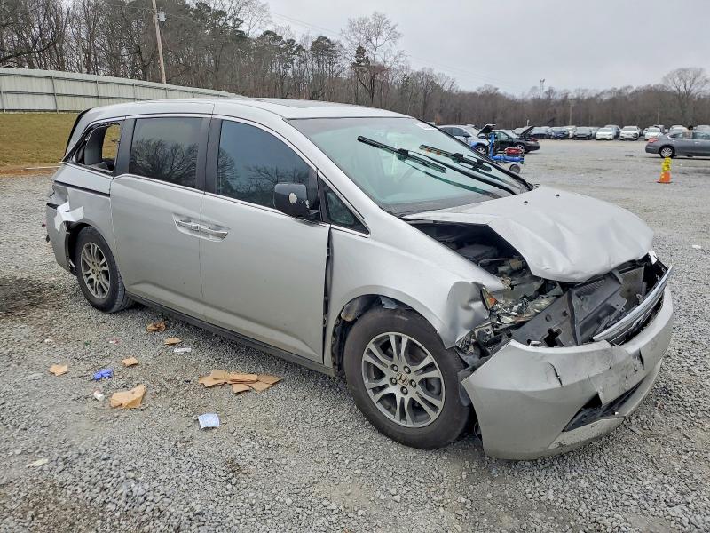 Photo 4 from auction – 2013 HONDA ODYSSEY with VIN 5FNRL5H61DB078914